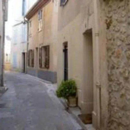 Studio Au Coeur Du Vieil 5 Mn Des Plages Appartement *
